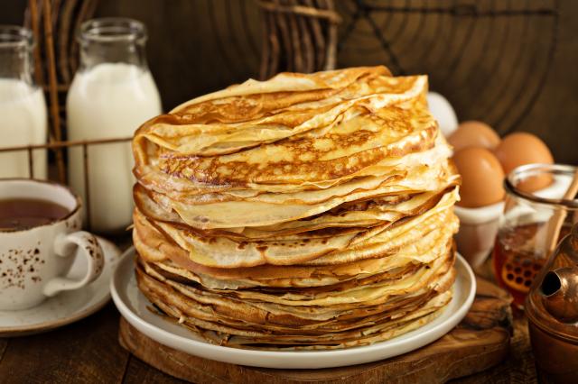 Chandeleur : pour réaliser 30 crêpes, voici la recette de pâte à crêpes qu’il vous faut !