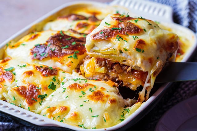 L'astuce magique pour une moussaka très gourmande mais beaucoup moins grasse