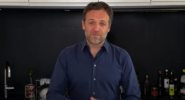 “Je mange les carbonara, et je ne sens rien” : ce jour où François Régis Gaudry a perdu le goût juste avant le tournage Top Chef !
