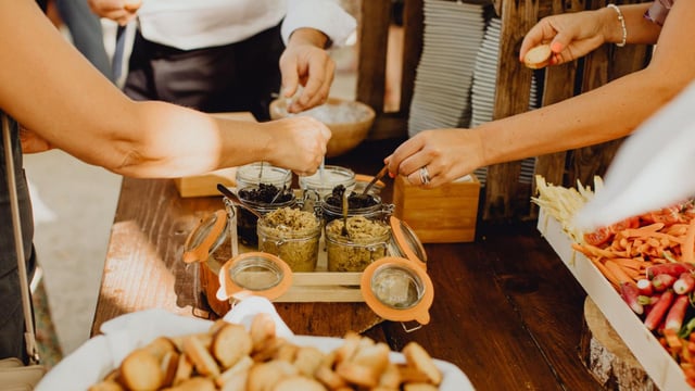 Oubliez la tapenade industrielle : voici la recette traditionnelle prête en 5 minutes chrono avec seulement 5 ingrédients