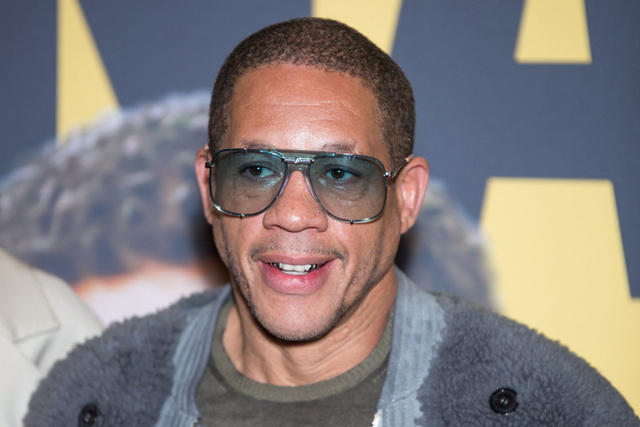 Joey Starr signe la carte d’un célèbre restaurant parisien : voici le menu !