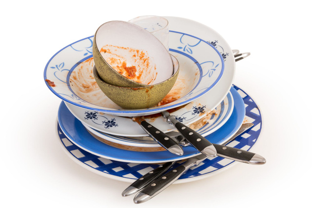 Pourquoi il ne faut pas rincer la vaisselle sale avant de la mettre au lave-vaisselle ?