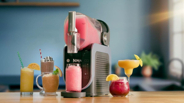 Craquez pour la machine à boissons glacées Ninja SLUSHi en promo chez Amazon