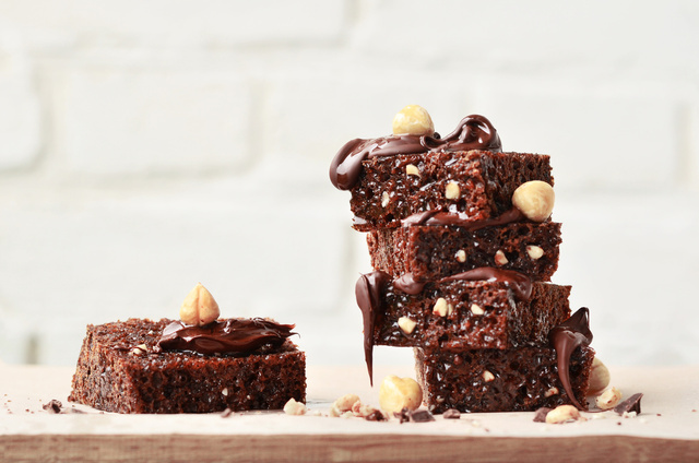 Le Dr Jimmy Mohamed partage sa recette saine (et pas chère) de gâteau au chocolat : “C’est facile et c’est bon”