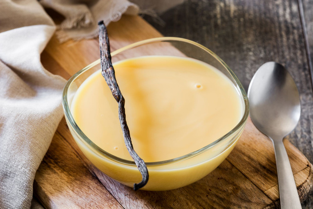 Passez votre jaune d'oeuf dans une crème anglaise. Adobestock
