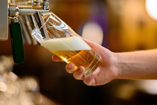 L'alcool est interdit sur le lieu de travail, à part pour ces 4 boissons alcoolisées : voici pourquoi
