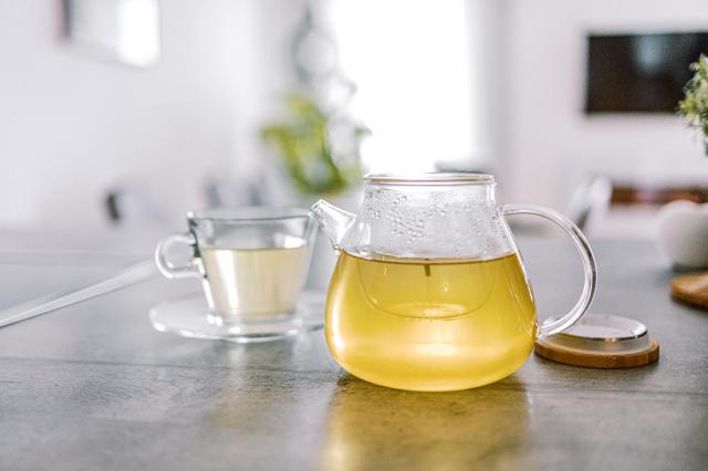 Cette tisane est idéale pour bien dormir ! (et non ce n’est pas la camomille) !