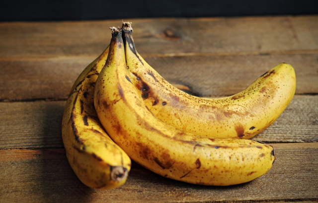 Comment faire mûrir une banane rapidement, en quelques minutes ?