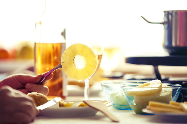 Après la pizza hawaïenne, voilà la raclette à l'ananas