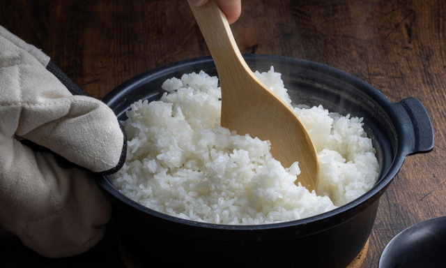 "La cuisson du riz, ça a l'air simple... et pourtant” : un chef partage ses secrets pour vraiment bien la réussir  !