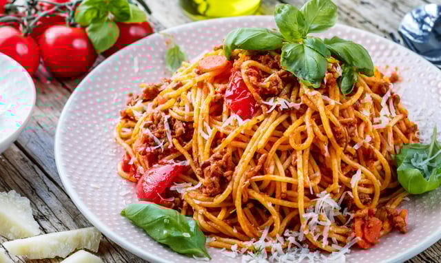 “Des pâtes à la fois gourmandes et légères” : l’astuce parfaite pour alléger vos pâtes bolognaises sans sacrifier le goût