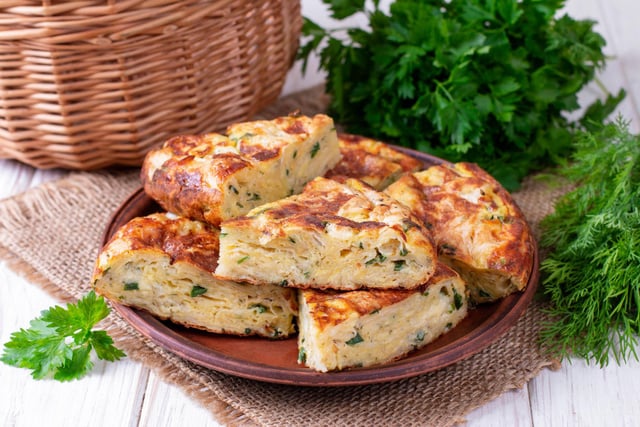 “C’est presque un nuage”: ce gâteau aux courgettes et chèvre frais va devenir votre recette préférée de l’été
