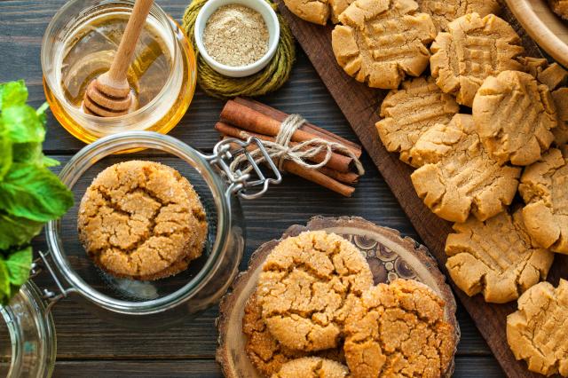 Gâteaux sans sucre ou sans matière grasse. Adobestock