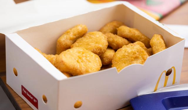 Ce produit phare de chez McDo connaît aujourd’hui sa version végane, une première en France !
