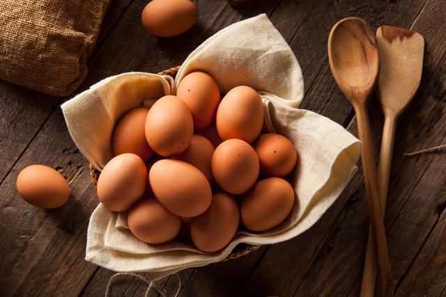 Voici l’erreur qu’il ne faut plus faire quand on fait cuire des oeufs selon ce chimiste