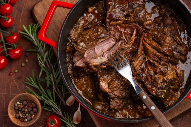 Laurent Mariotte : sa recette géniale pour recycler le pot-au-feu (et ce n’est pas un hachis !)