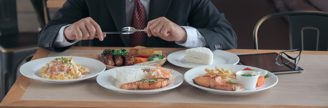 Consommez de la viande avec modération. Adobestock