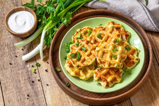 Voici nos meilleures recettes de gaufres salées qui enchanteront petits et grands !