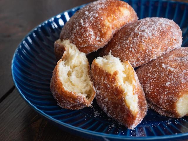 Connaissez-vous les Malasadas, ces beignets très populaires à Hawaï et parfaits pour Mardi Gras ?