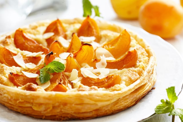 Tarte amandine aux abricots : vous ne résisterez pas à cette recette gourmande de Cyril Lignac