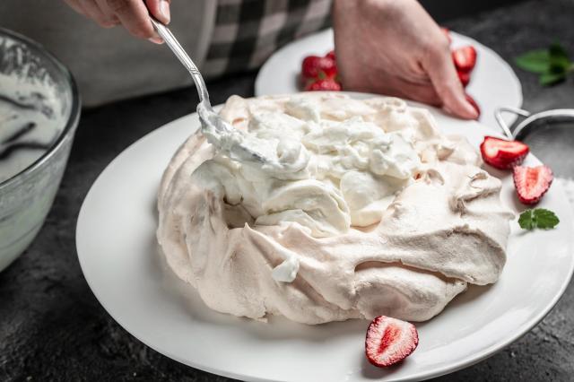 Vous n’allez pas nous croire, on a trouvé une astuce géniale pour faire facilement de la chantilly sans fouet ni robot