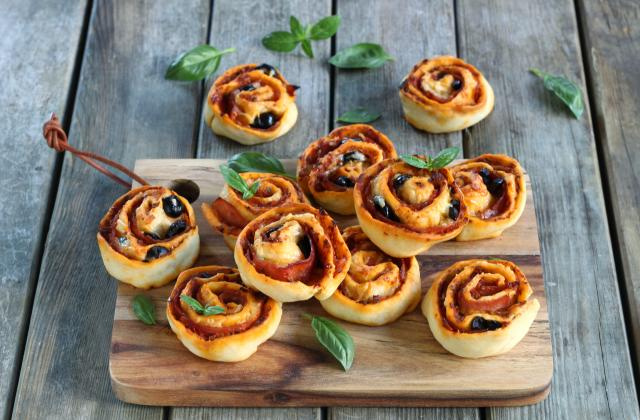 Pizza-rolls au pesto tomates séchées - Silvia Santucci 