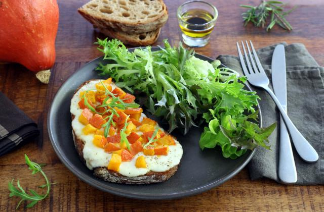 Tartines de potimarron à la mozzarella. Silvia Santucci