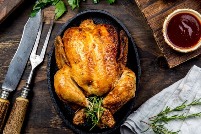 Guy Savoy dévoile ses conseils pour obtenir un poulet rôti parfaitement cuit
