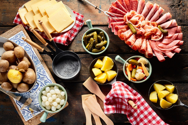 Quelle fromage choisir pour une raclette ? Adobestock