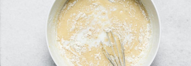 Additifs, conservateurs : la mise en garde du professeur Raphaël Haumont sur les pâtes à gâteau industrielles