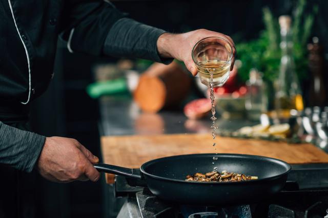 Top promo : la batterie de cuisine 5 pièces Tefal est à -56% ! Immanquable !