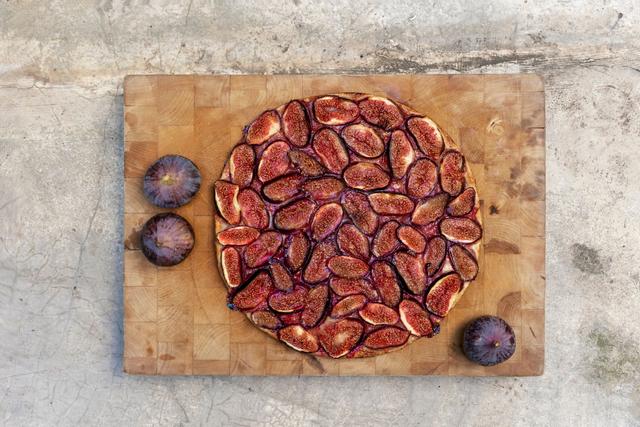 “Facile et rapide” : Stéphanie Le Quellec partage sa recette irrésistible de Tarte au figues