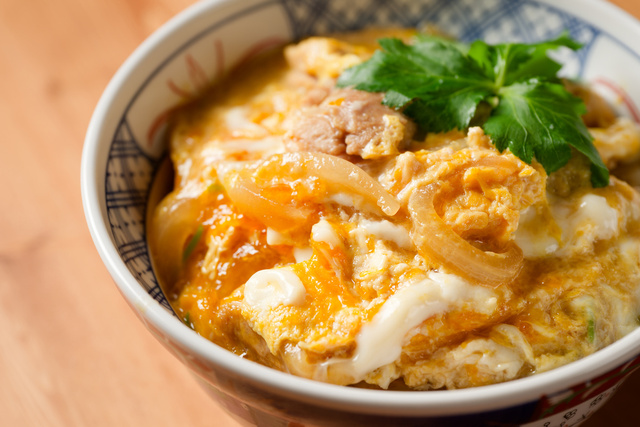 “C'est simple et ça change de l'omelette classique” : Laurent Mariotte vous emmène au Japon avec une recette simple et délicieuse !