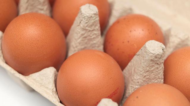 Peut-on congeler les œufs ? Oui, mais une experte dévoile les pièges à éviter pour ne pas se rendre malade !