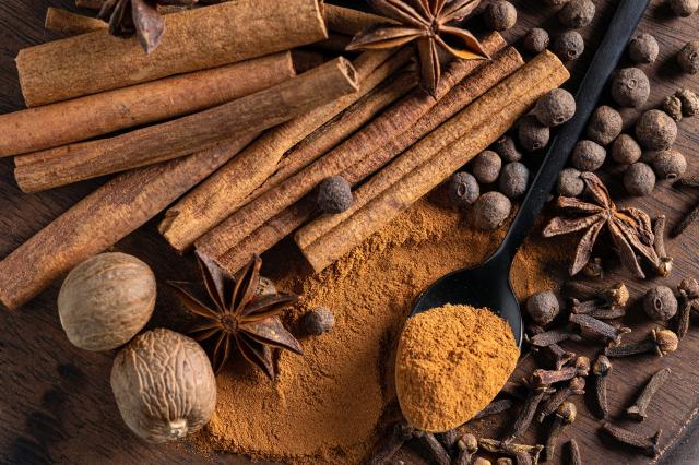 Voici les 5 épices à ajouter à son alimentation pour booster son cerveau