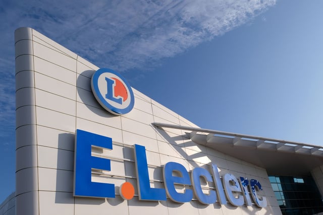Une cliente dénonce une arnaque à la pesée chez Leclerc : l’enseigne se défend