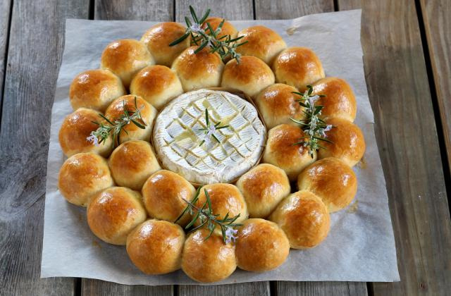 Jolie brioche au camembert - Silvia Santucci 
