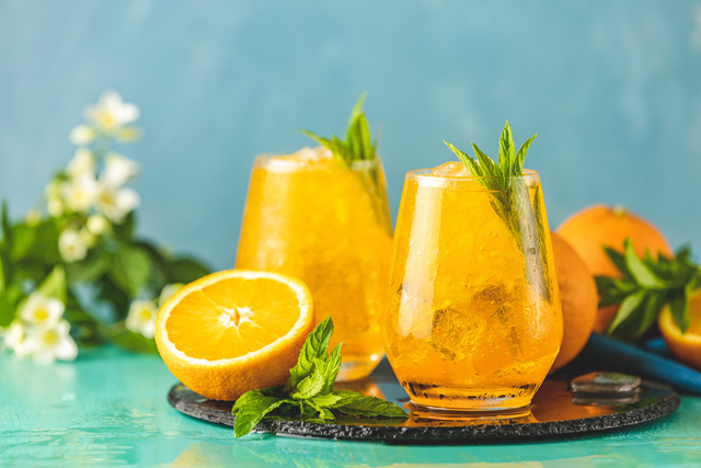 Cette recette d’orangeade ultra rafraîchissante pour l’été pourrait bien détrôner la classique citronnade !