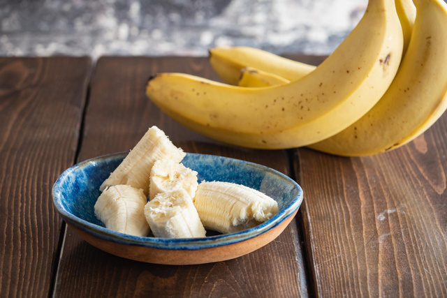 Si vous mangez votre banane de cette façon, vous allez augmenter votre pic glycémique !