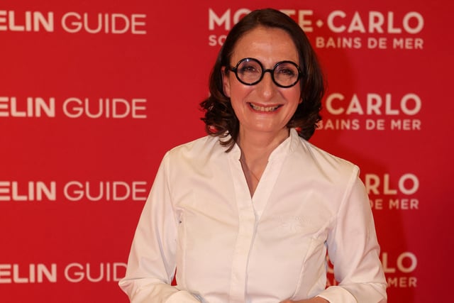 « Incompréhensible » : Anne-Sophie Pic perd de façon inattendue l'un de ses contrats les plus prestigieux