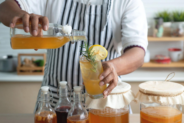 Ciao Kombucha de Squeezie : que vaut vraiment cette boisson “saine” ? 60 Millions de consommateurs a tranché !