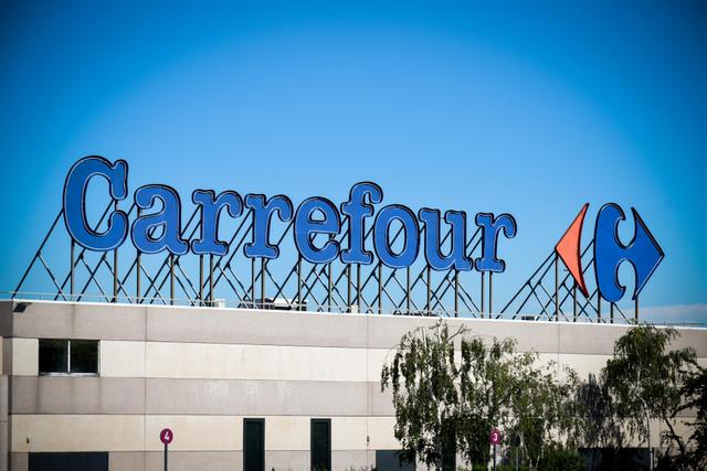 Rappel produit chez Carrefour pour risque de présence de plastique ! Il s'agit de merguez et de plateaux de grillades