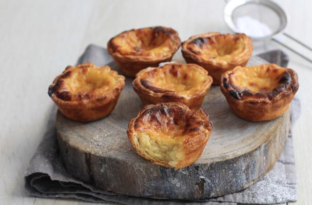 Avec le jaune d'oeuf, faites des pasteis de nata. Nadia Paprikas