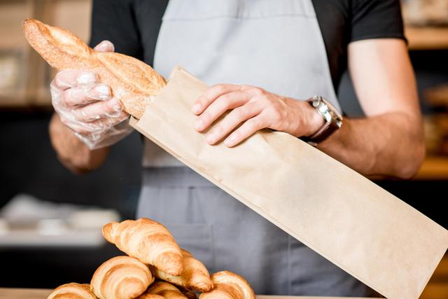 Taxe sur les sachets papier : votre boulanger ne va pas être le seul concerné !