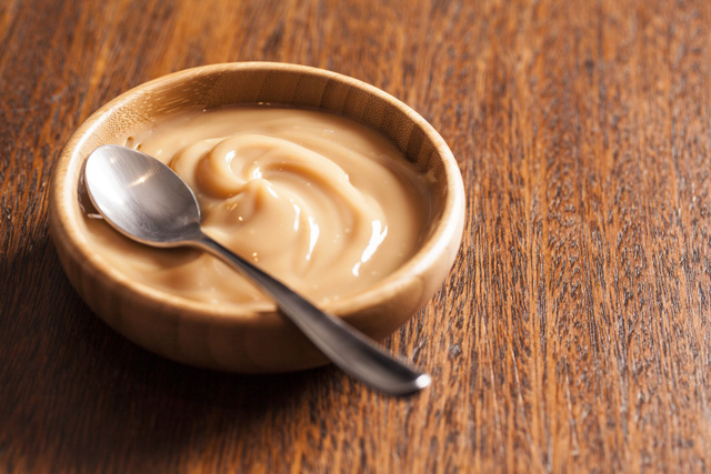 Pâte à tartiner au chocolat blanc Adobe Stock
 