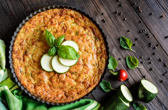 Quiche aux courgettes et aux lardons. Thinkstock