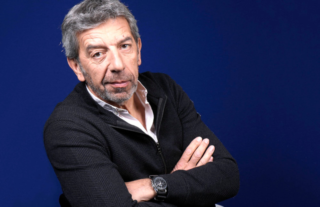 Michel Cymes dévoile l’astuce de sa grand-mère pour calmer les maux de gorge : vous avez les ingrédients chez vous !