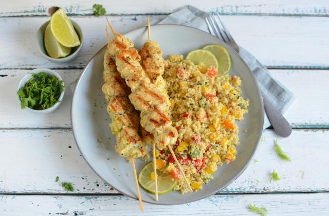 Brochettes de poulet au thym et au citron vert par Nadia Paprikas