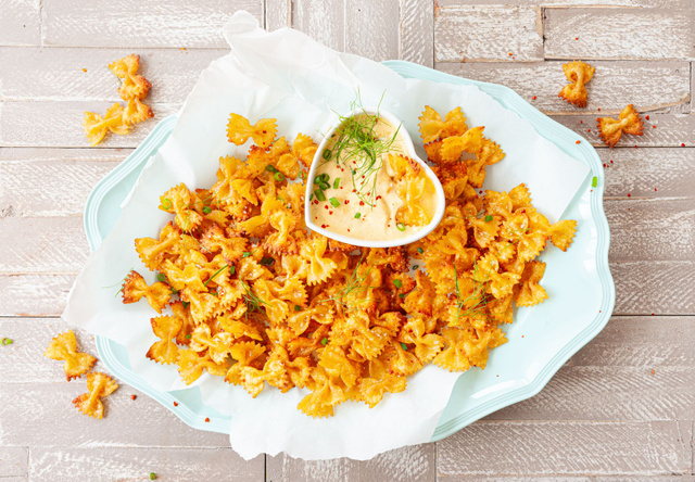 Chips de pâtes au four. 750g