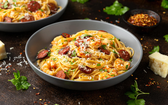 Pâtes carbonara au chorizo : la recette gourmande et facile que même les Italiens vont adorer !